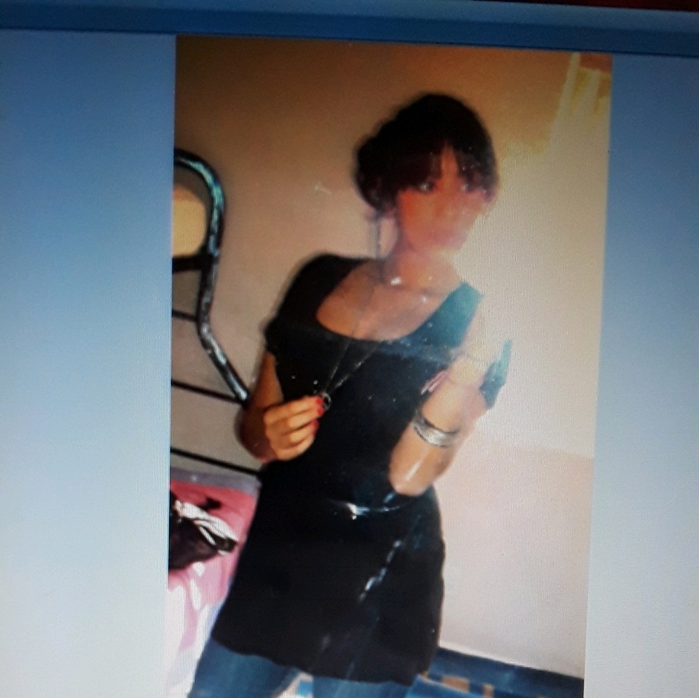 Meet your Posher, Ana